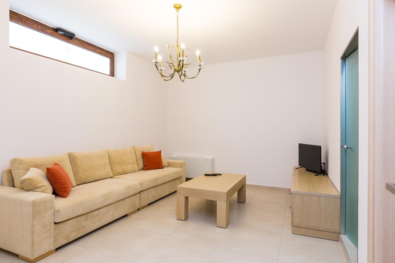 Levanda Luxury Stone Villa Kalyves Exteriér fotografie